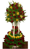4ft.Two step 100 Roses Flowers to Chennai delivery